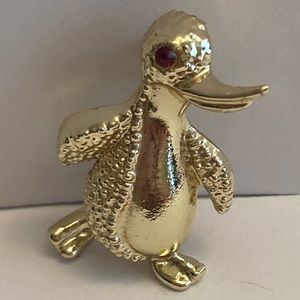 Gold Tone Duck Brooch Lapel Hat Pin